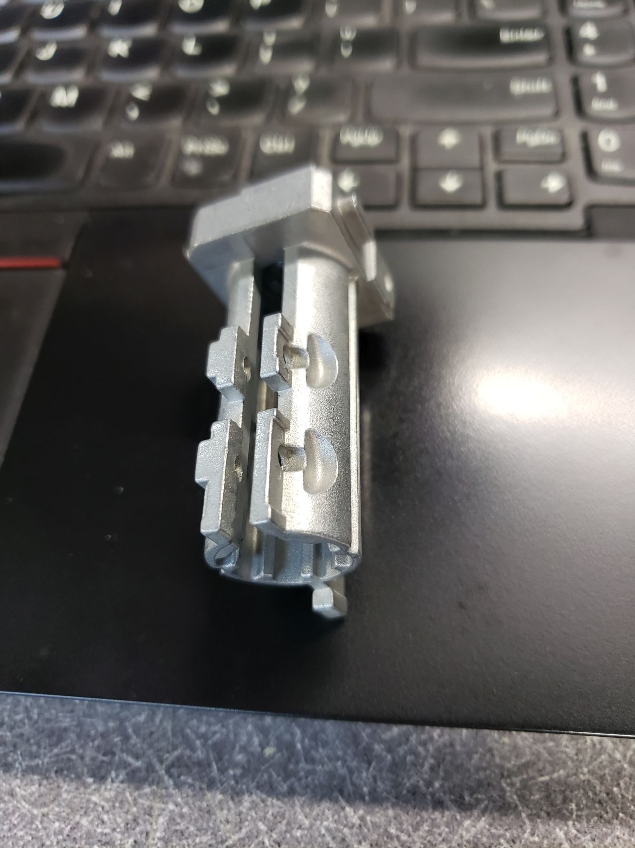 GSG Pistol Parts GSG-16 Barrel Trunnion supporto canna ricambio originale