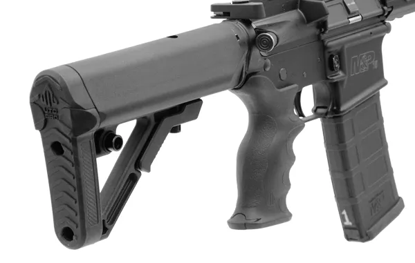 UTG Pro Model 4 calcio AR-15 kit mil-spec 6 posizioni nero