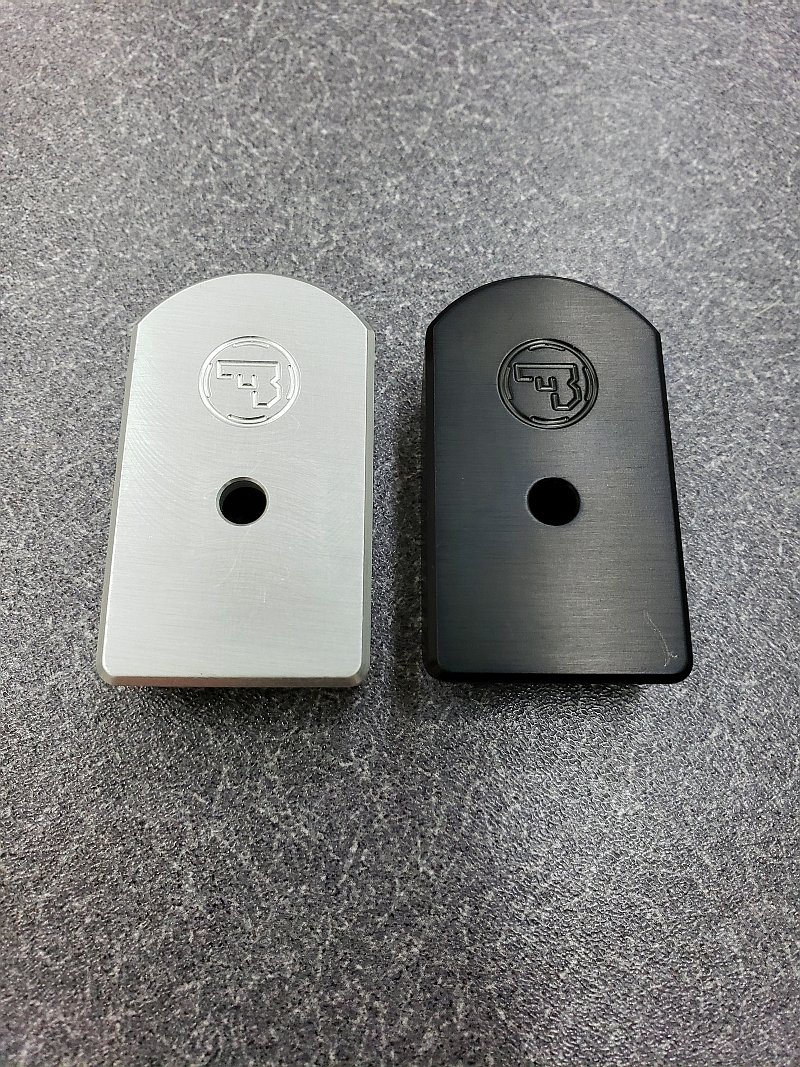 Dlask Arms CZ Custom & Accessories CNC Base Plates for CZ SP-01 18-Rd Magazines, Black or Silver piastre caricatore