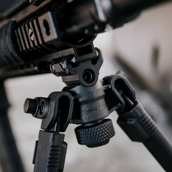 Magpul Bipod for 1913 Picatinny Rail bipiede regolabile