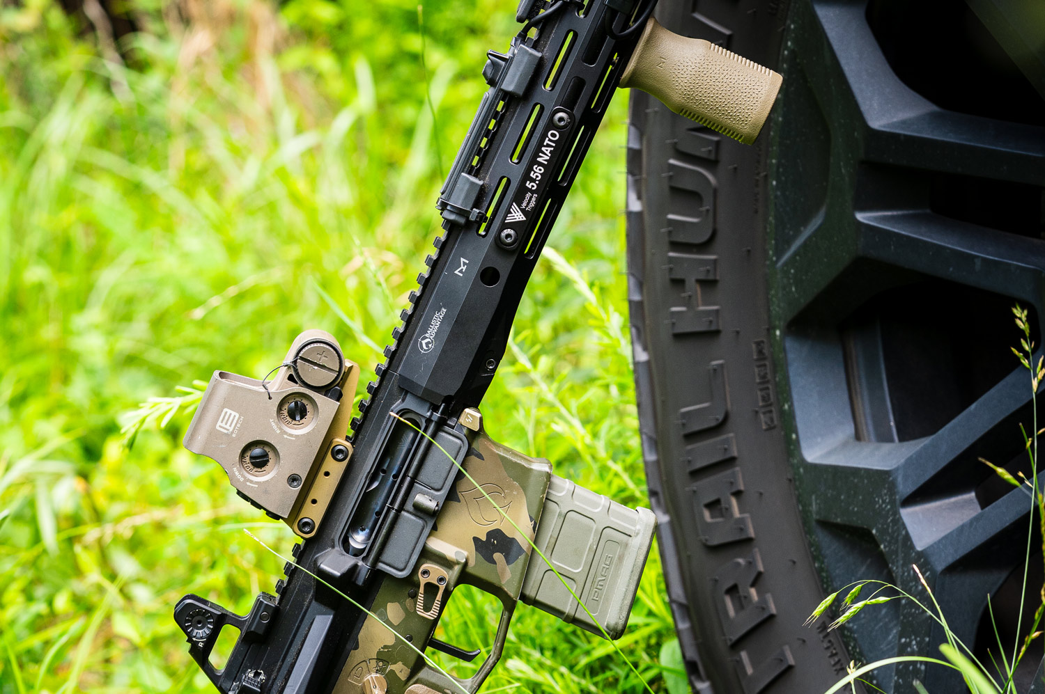 Velocity Triggers AR-15 Upper Parts M-LOK Caliber ID Tags in alluminio nero