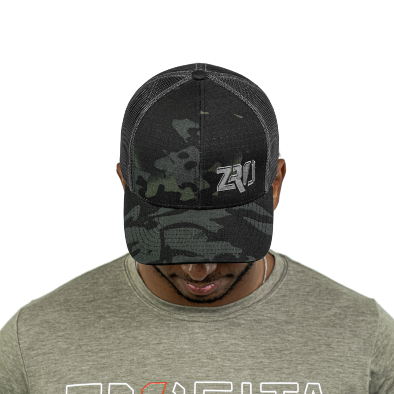ZRO Delta Abbigliamento ZRODelta Black Multicam Trucker Hat cappellino nero